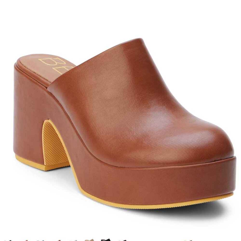 The Beach by Matisse Jayde Platform Clog